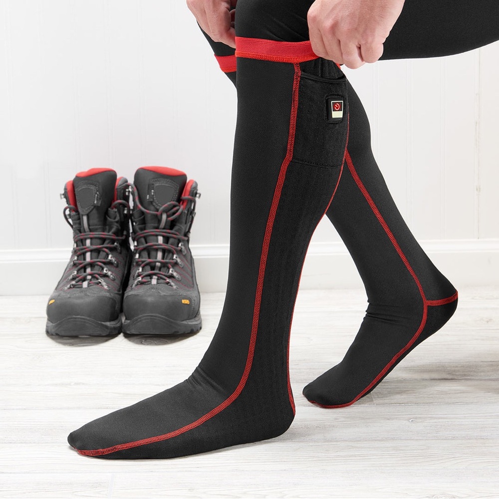 NWT Unisex Heated Socks by Sharper Image